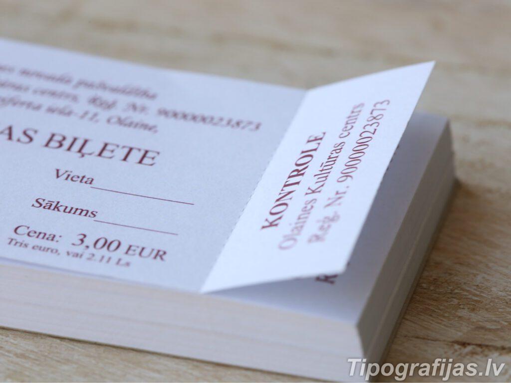 Pēcdrukas apstrādes paraugi #9
